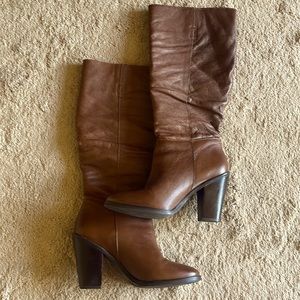 Nine West size 8 woman’s heeled slouch boots. In Tan-Cognac. Very gently used.